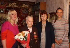 Поздравление ветеранов с 77 годовщиной в Битве за Москву 06.12.18